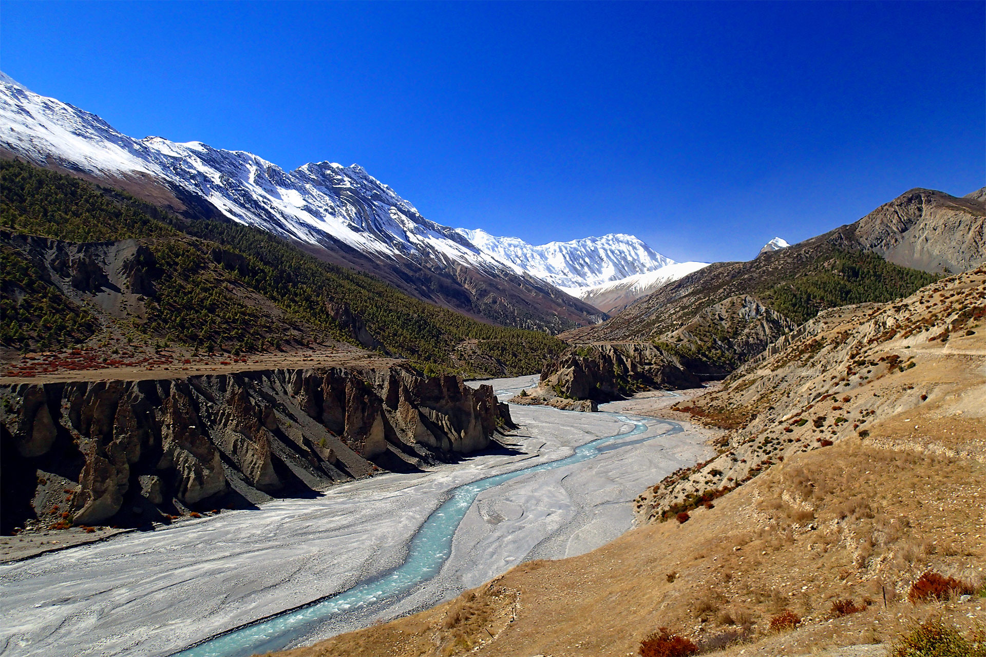 Annapurna Circuit Trekking  